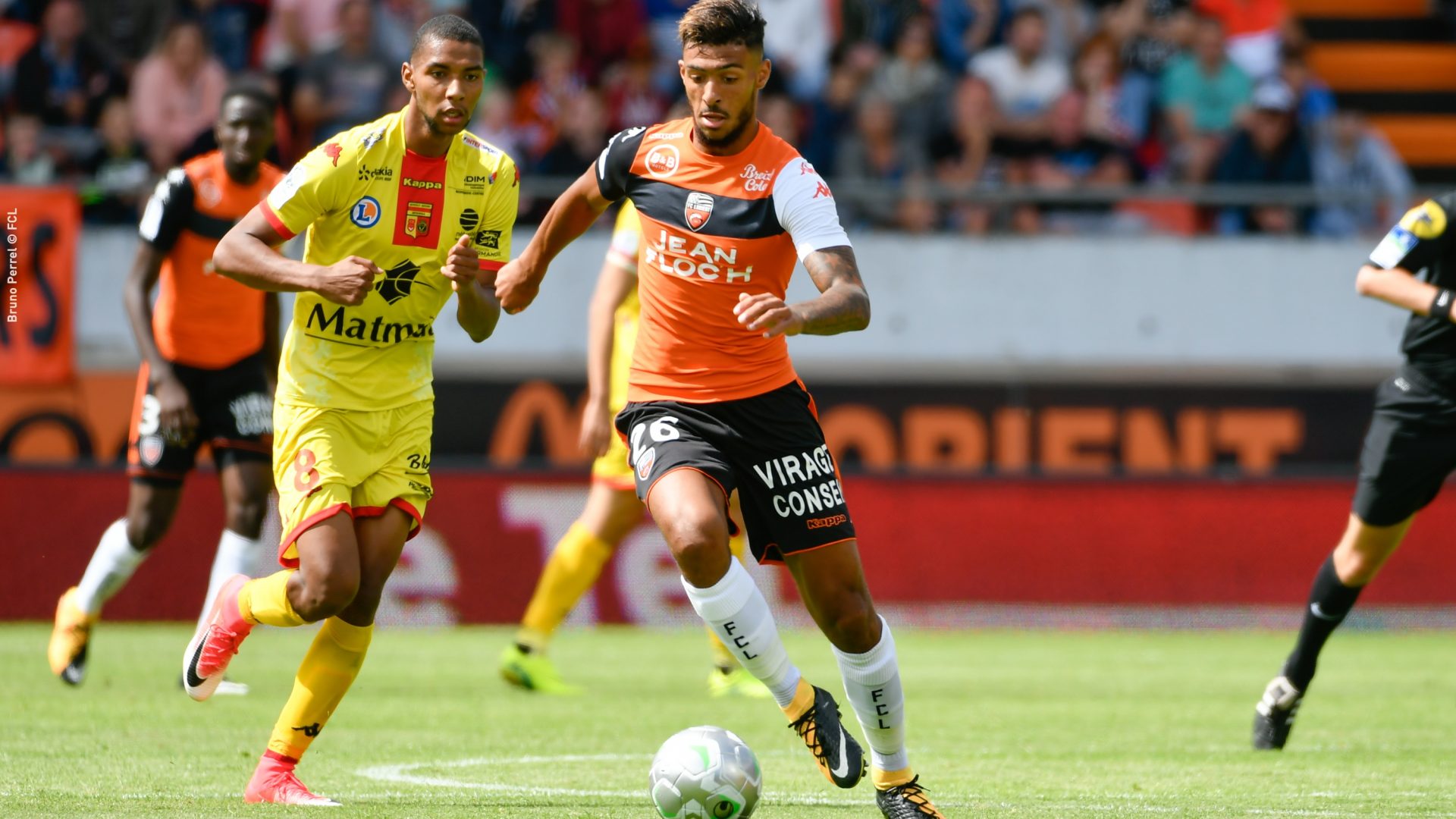 Bouanga Denis (FC Lorient)  - GAKPA Marvin (Quevilly-Rouen)